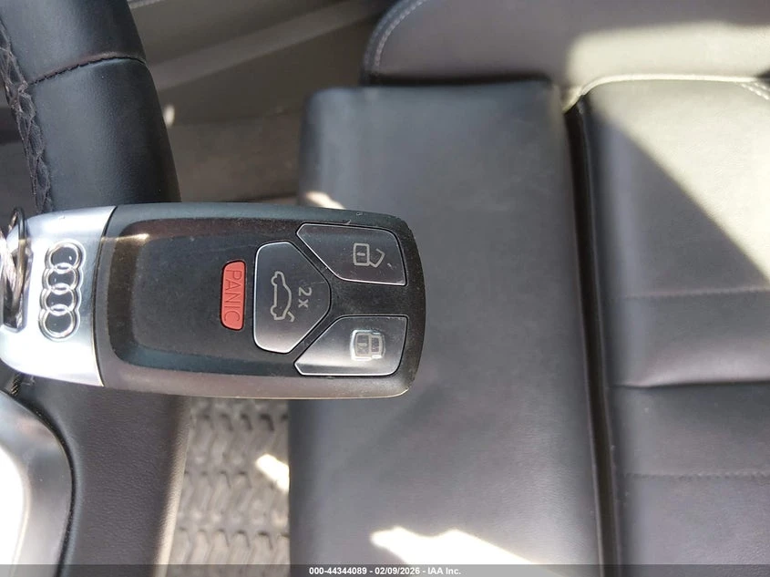 Audi Q5 2.0l Sportback Premium Plus 45 Tfsi S Line Quattro, снимка 11 - Автомобили и джипове - 53958720