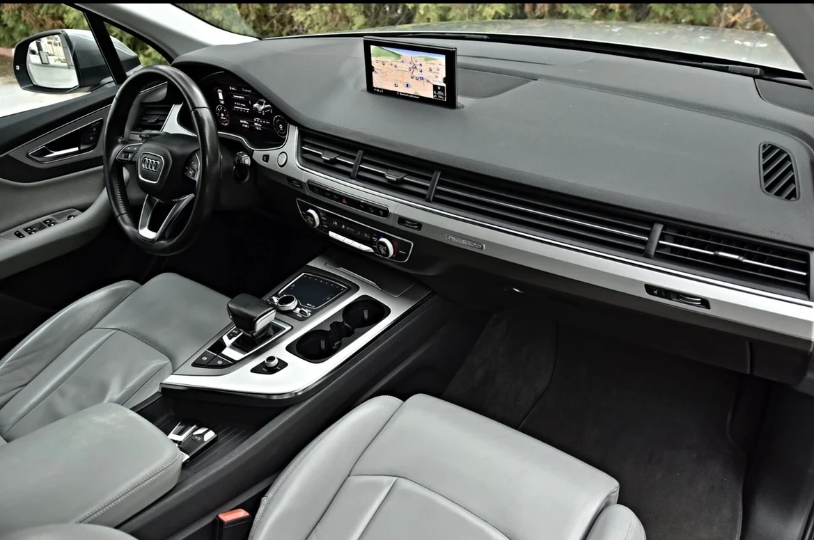 Audi Q7 НОВ ВНОС/ОБСЛУЖЕНА/7МЕСТНА, снимка 15 - Автомобили и джипове - 54458714