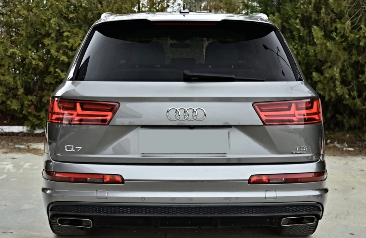 Audi Q7 НОВ ВНОС/ОБСЛУЖЕНА/7МЕСТНА, снимка 13 - Автомобили и джипове - 54458714