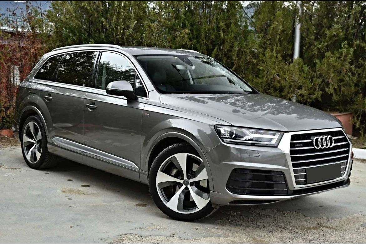 Audi Q7 НОВ ВНОС/ОБСЛУЖЕНА/7МЕСТНА