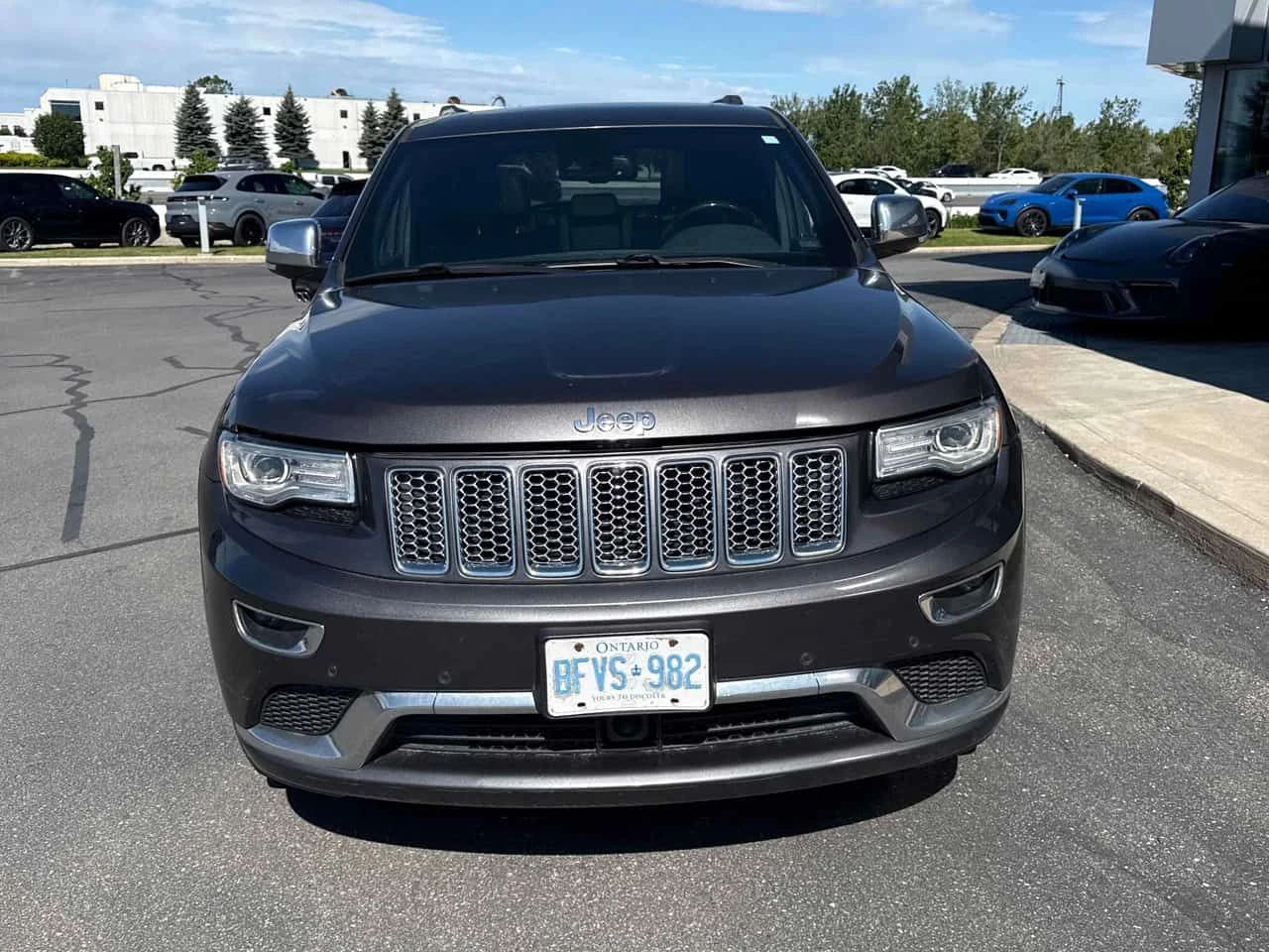 Jeep Grand cherokee * Summit * CARFAX * БЕЗ ПЪРВОНАЧАЛНА ВНОСКА, снимка 6 - Автомобили и джипове - 54996360