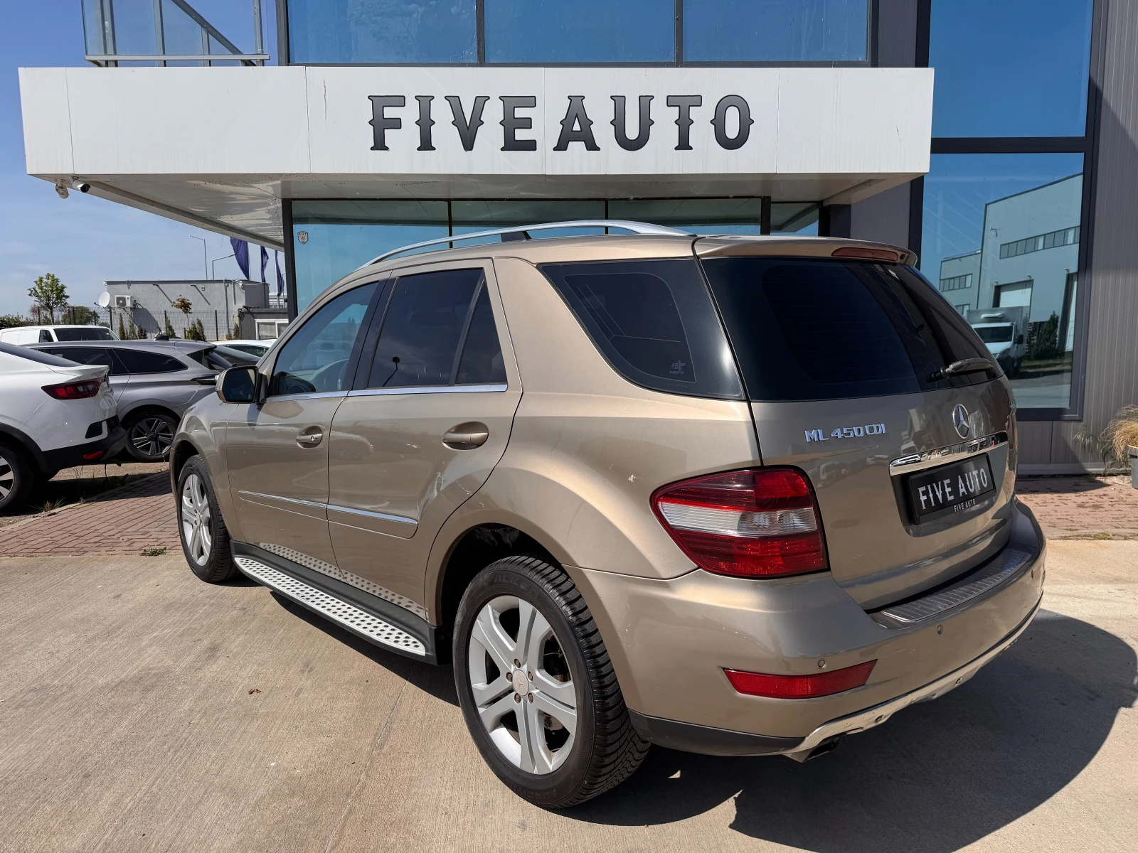 Mercedes-Benz ML 320 / FACE / 224HP / Парктроник / , снимка 5 - Автомобили и джипове - 55085669