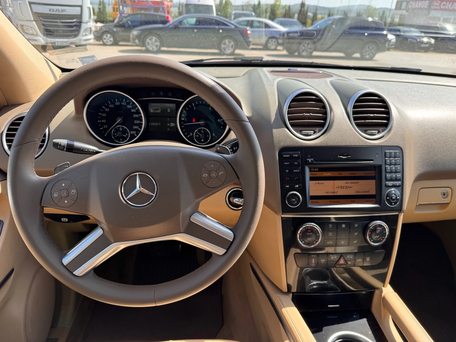 Mercedes-Benz ML 320 / FACE / 224HP / Парктроник / , снимка 11 - Автомобили и джипове - 55085669