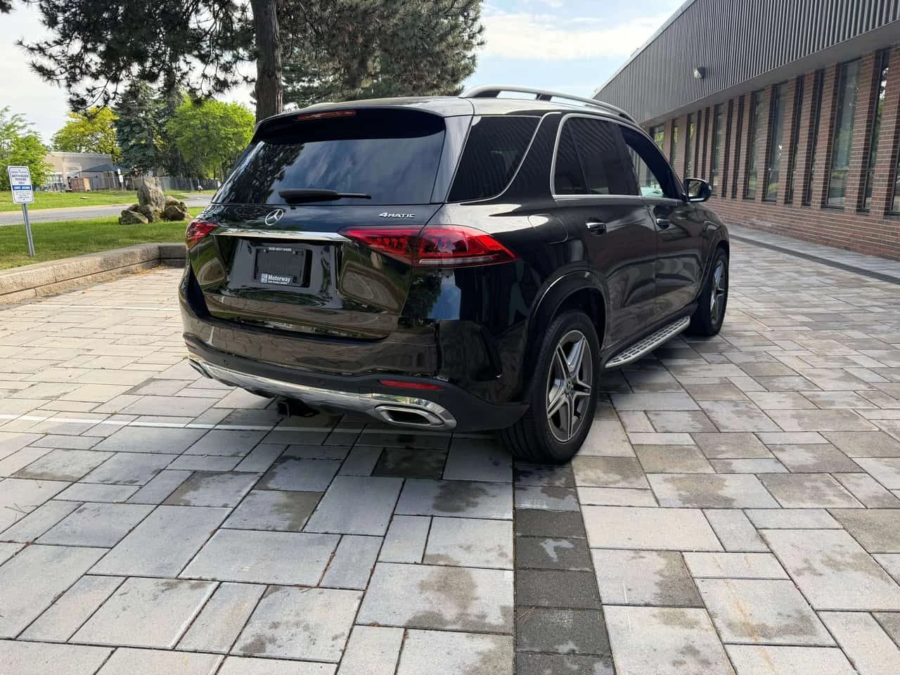 Mercedes-Benz GLE 350 BURMESTER| HUD| 360| PANO| , снимка 6 - Автомобили и джипове - 55302122