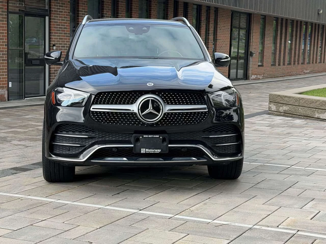 Mercedes-Benz GLE 350 BURMESTER| HUD| 360| PANO| , снимка 9 - Автомобили и джипове - 55302122