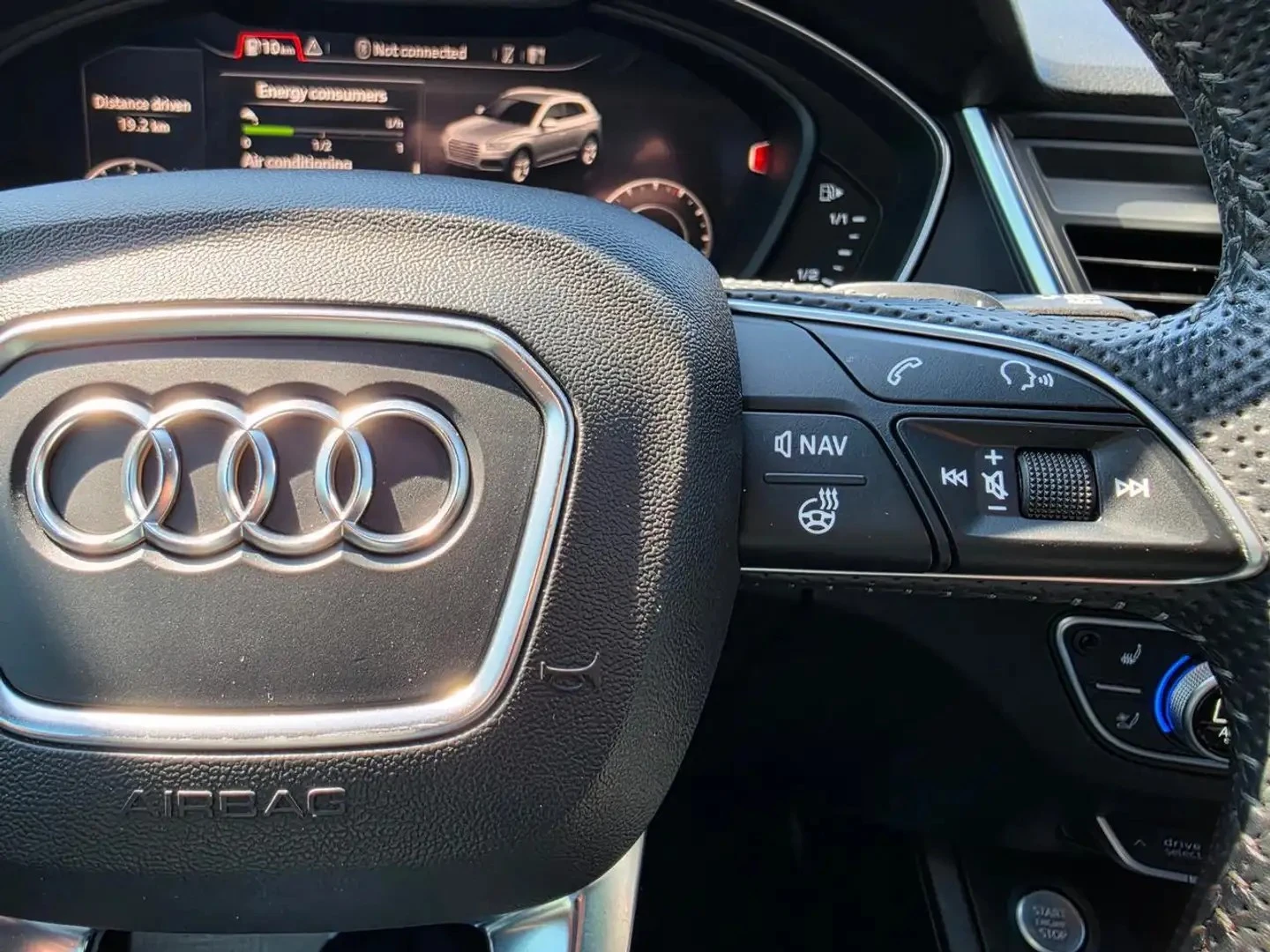 Audi Q5 TECHNIK S LINE ЦЕНА ДО БЪЛГАРИЯ АВТОКРЕДИТ, снимка 14 - Автомобили и джипове - 55529240