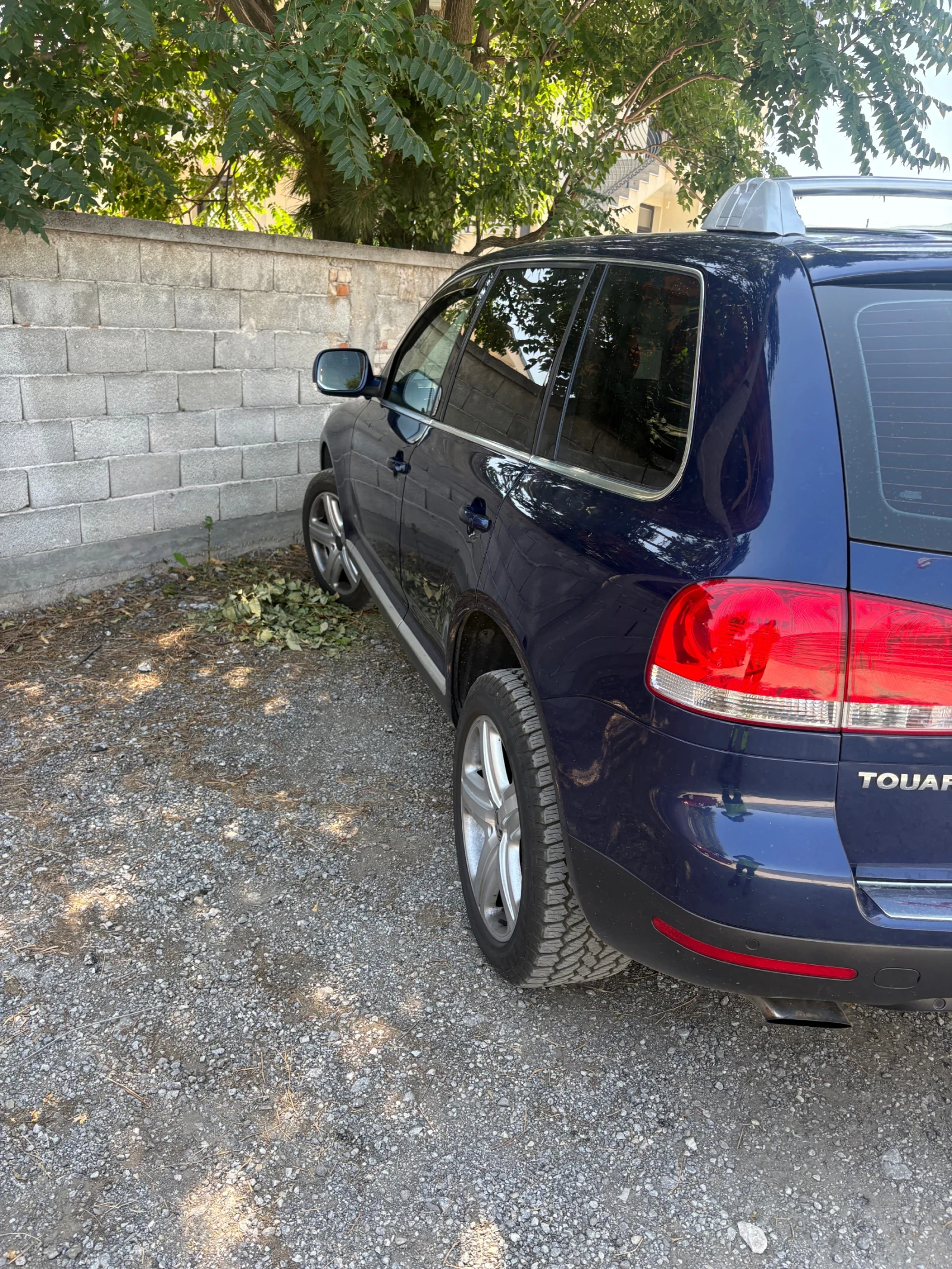 VW Touareg, снимка 5 - Автомобили и джипове - 55641779