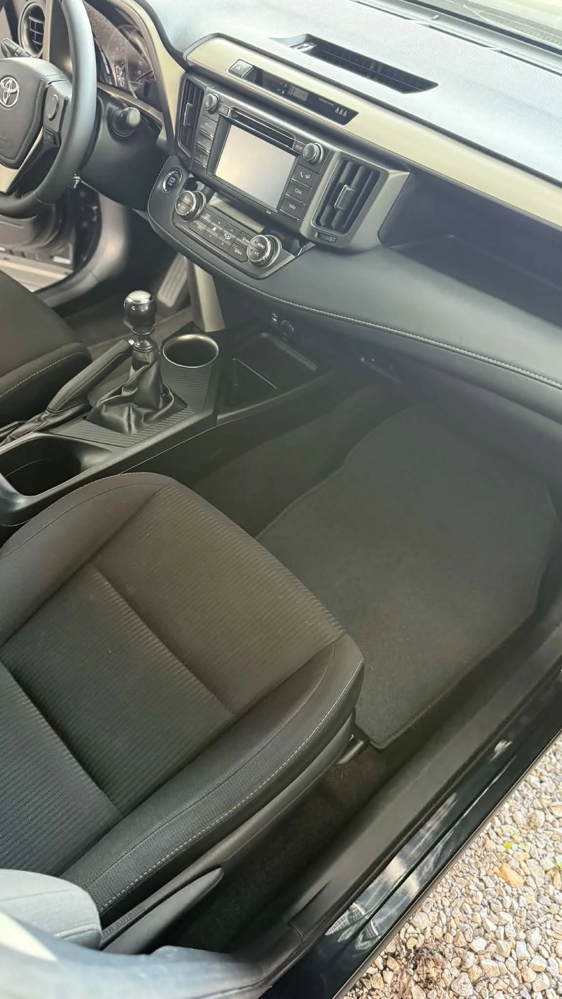 Toyota Rav4 2.0 D4D, снимка 12 - Автомобили и джипове - 55673053