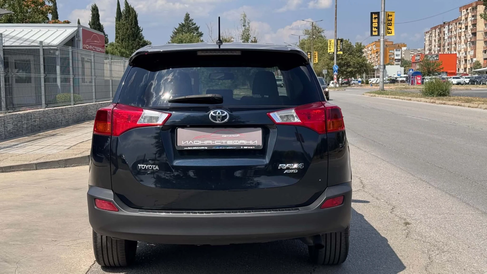 Toyota Rav4 2.0 D4D, снимка 4 - Автомобили и джипове - 55673053