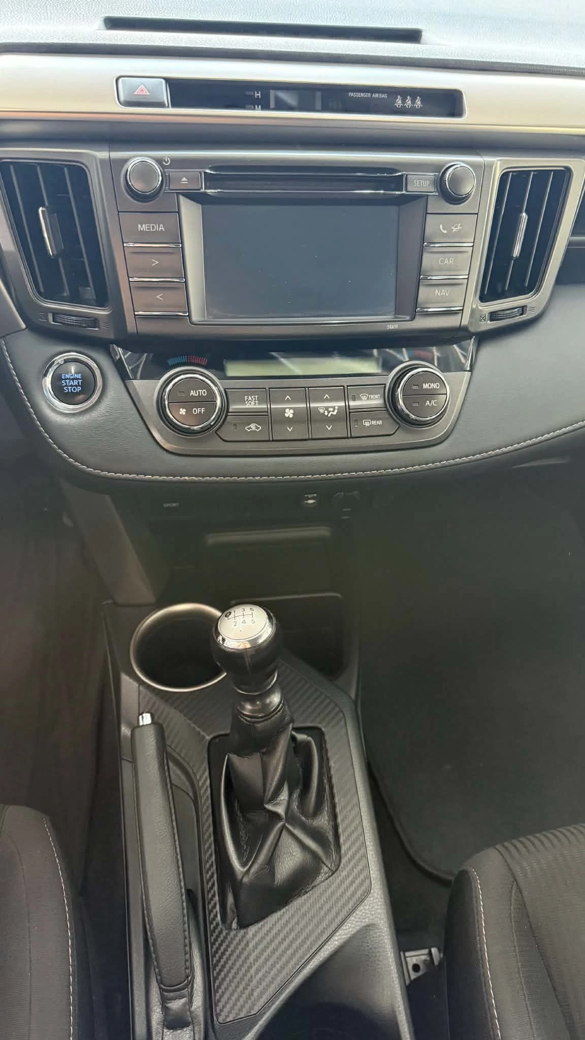 Toyota Rav4 2.0 D4D, снимка 14 - Автомобили и джипове - 55673053