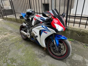 Обява за продажба на Honda Cbr 1000 RR ~14 999 лв. - изображение 6