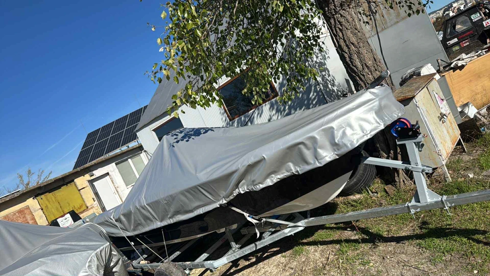 Лодка Safter Yacht 4.50, снимка 8 - Воден транспорт - 54390121