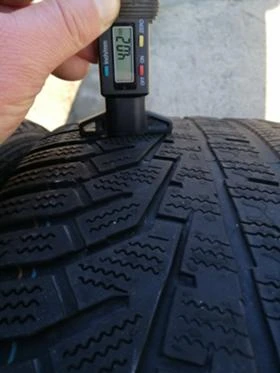 Гуми Зимни 245/45R19, снимка 8