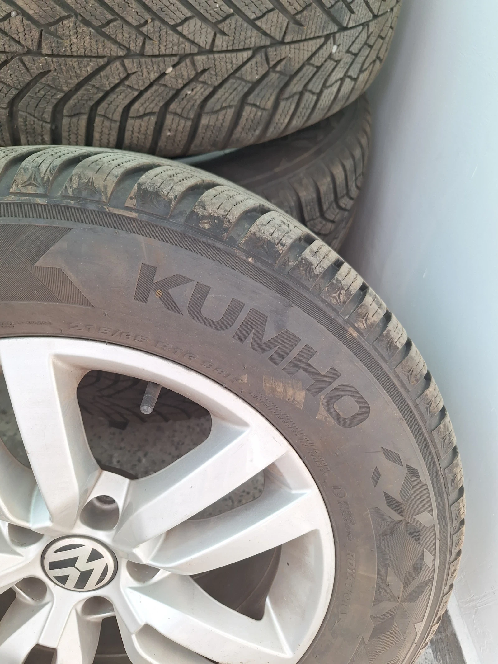    215/65R16  VW Tiguan | Mobile.bg   3