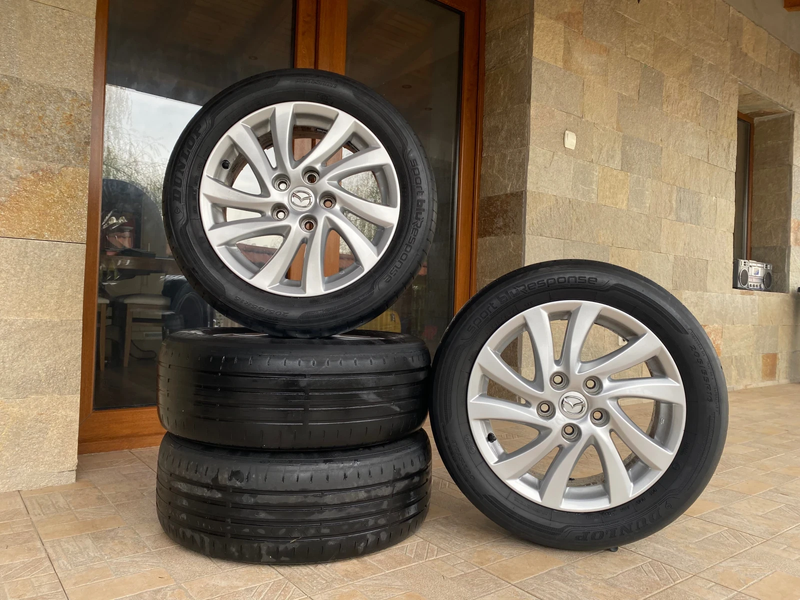 ���� � ������ 205/55R16 �� Mazda 5 | Mobile.bg � ����������� 1