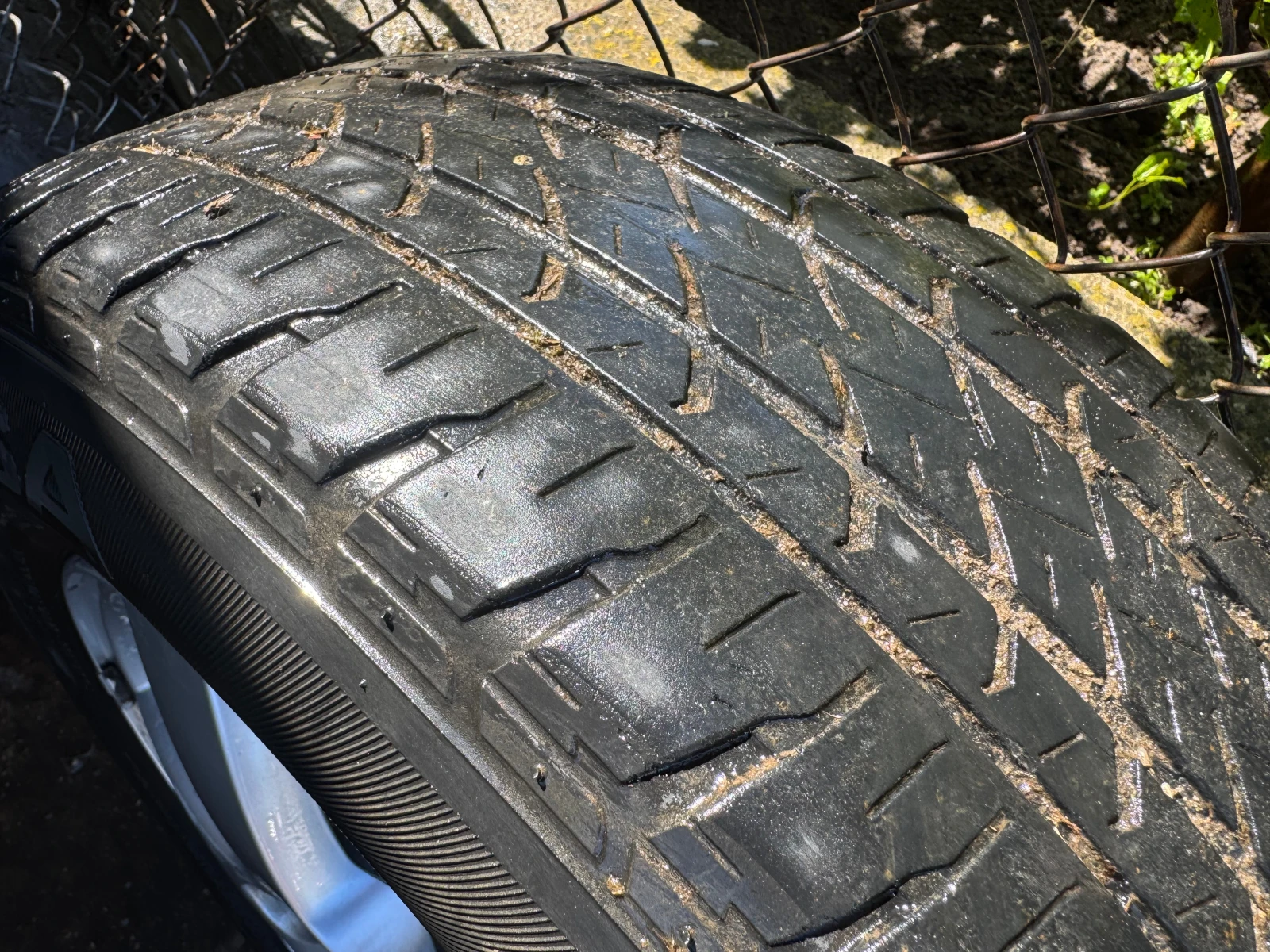 ���� � ������ 215/65R16 �� Hyundai IX35 | Mobile.bg � ����������� 6