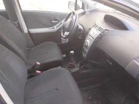 Toyota Yaris, снимка 10