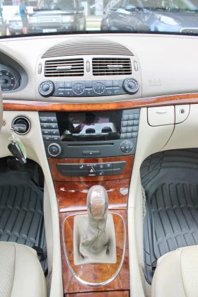 Mercedes-Benz E 200 CDI  НОВ ВНОС   , снимка 11