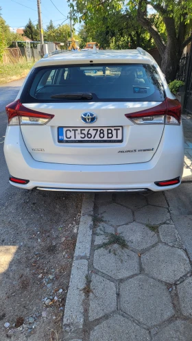 Toyota Auris, снимка 2