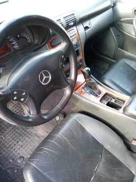  Mercedes-Benz C 200