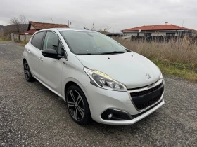Peugeot 208 1.2T * GT LINE* PANO* CAMERA* CERVICE*  - 7499 € / 14666.77 лв. - 50345128 3