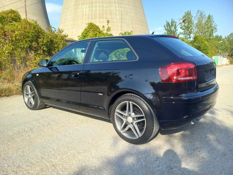 Audi A3 2.0 TDI, снимка 8 - Автомобили и джипове - 47570161