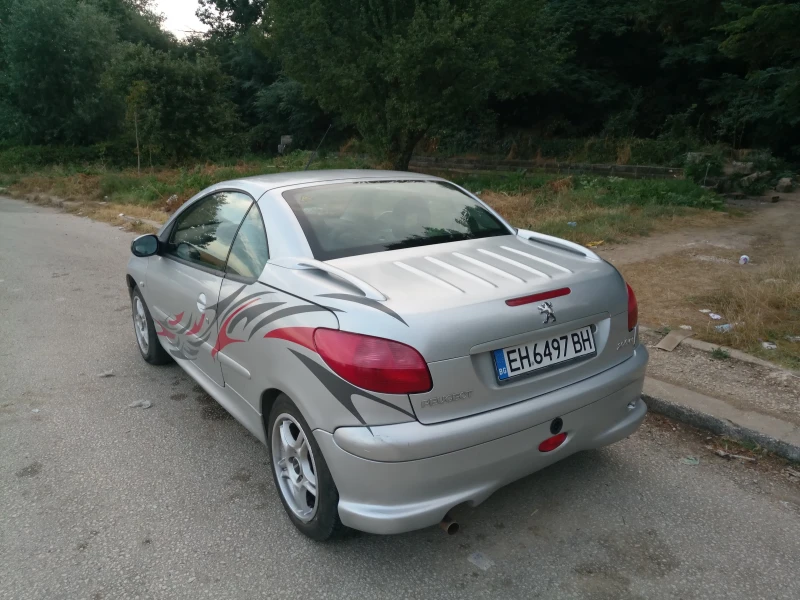 Peugeot 206, снимка 6 - Автомобили и джипове - 47507872