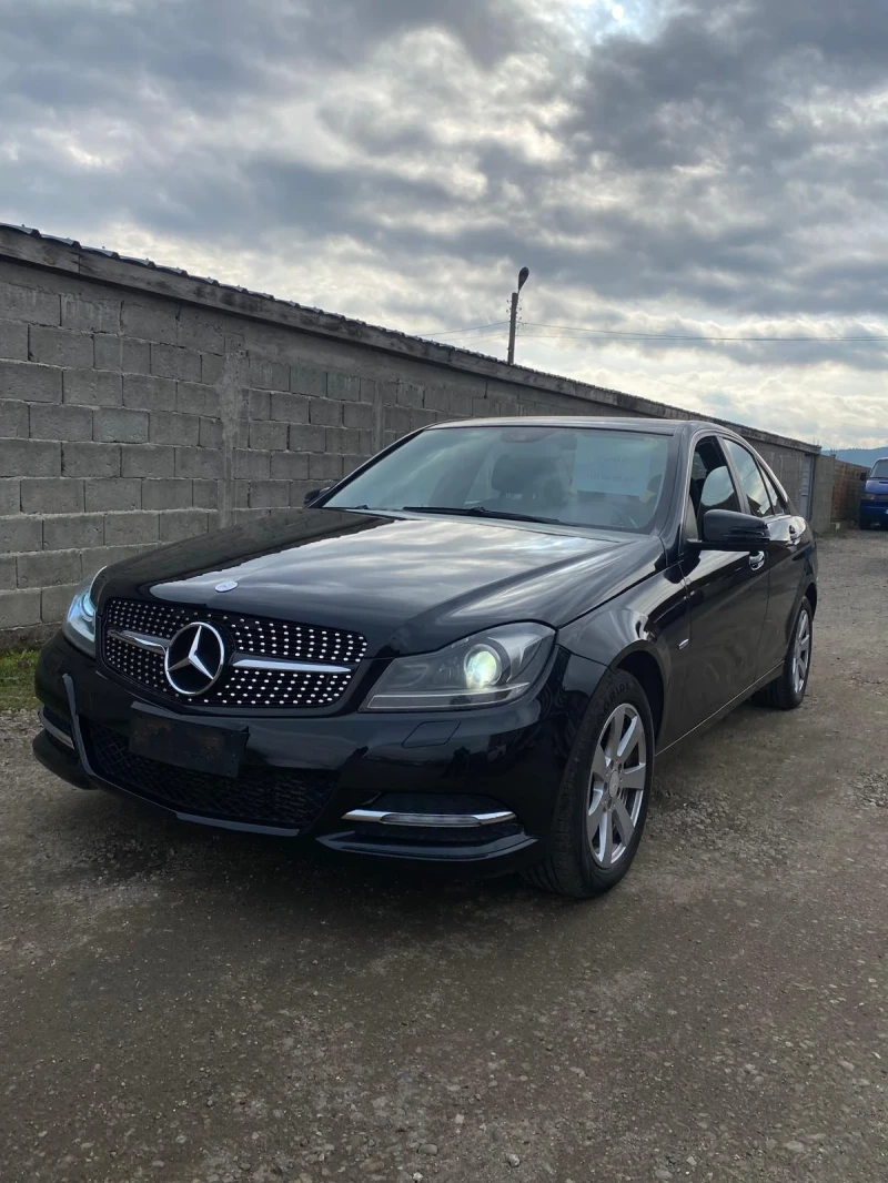 Mercedes-Benz C 200, снимка 8 - Автомобили и джипове - 48248776