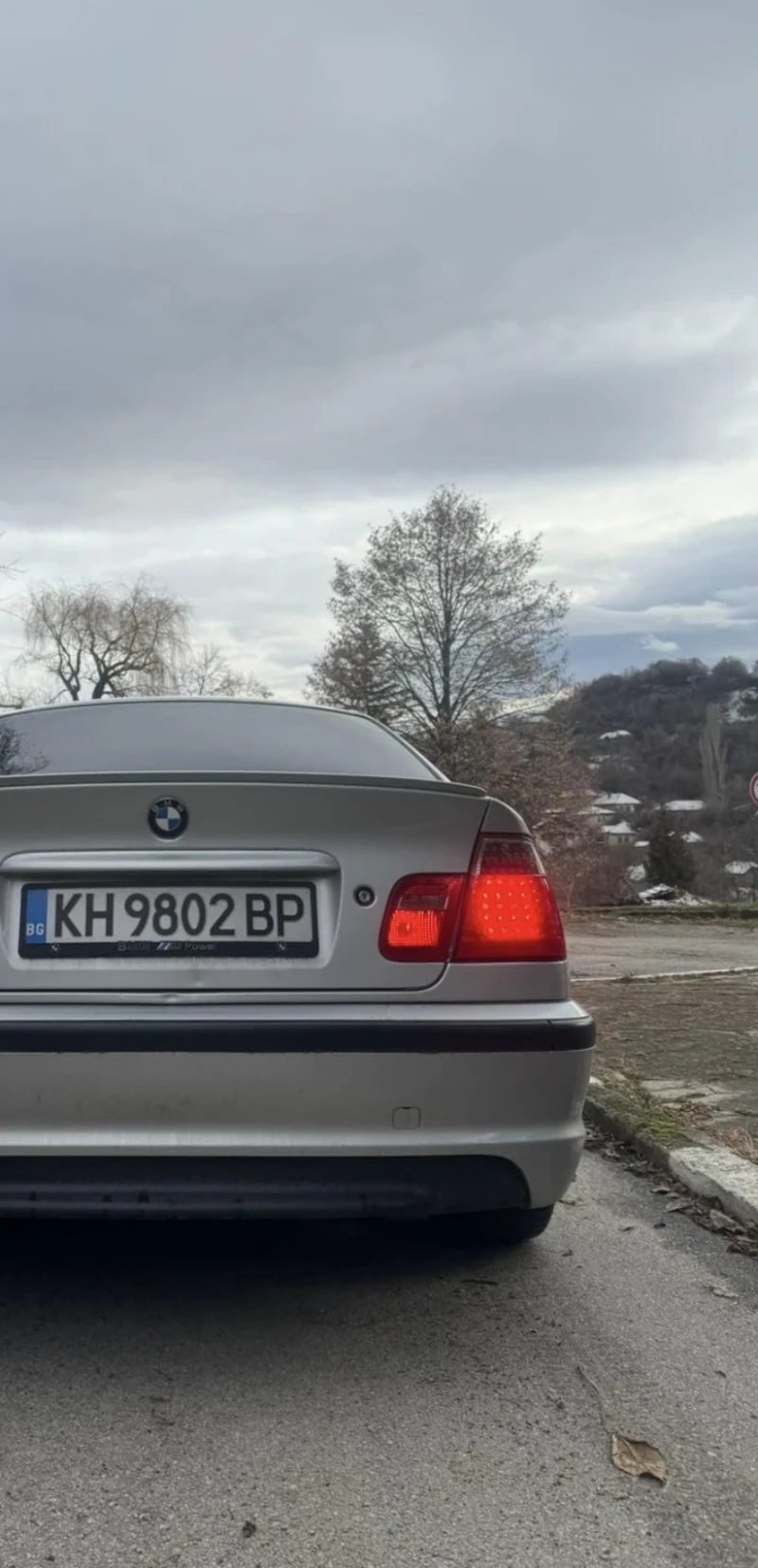 BMW 320, снимка 6 - Автомобили и джипове - 48370426