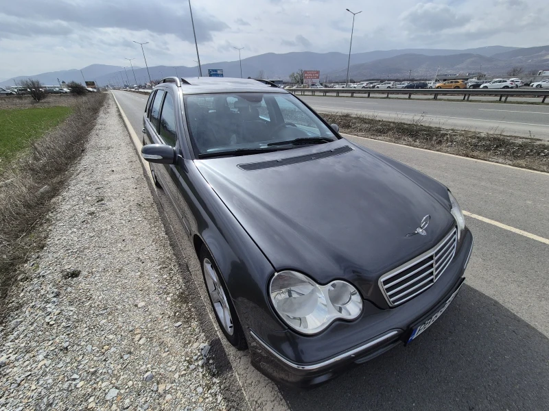 Mercedes-Benz C 220 Face lift , снимка 6 - Автомобили и джипове - 49478712