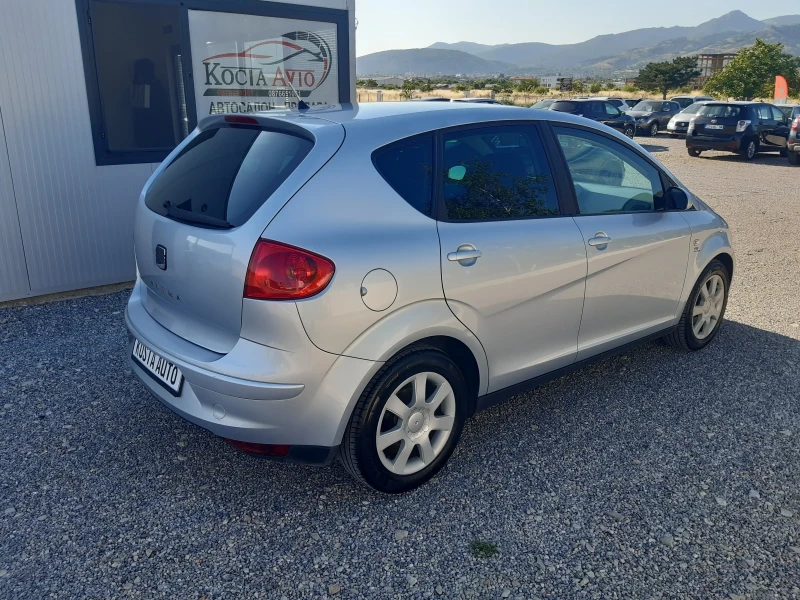 Seat Altea КАТО НОВА , снимка 3 - Автомобили и джипове - 50800273