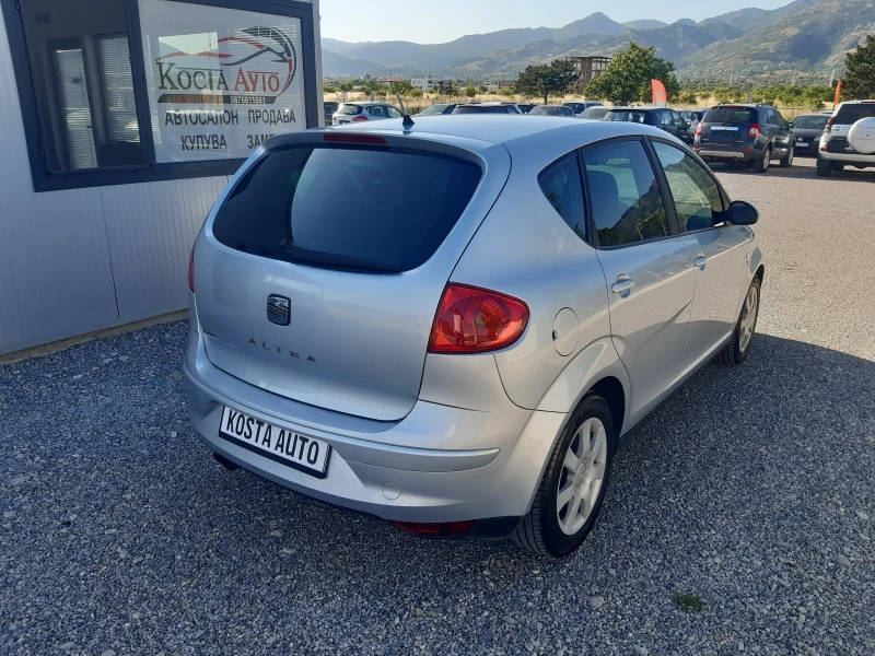 Seat Altea КАТО НОВА , снимка 4 - Автомобили и джипове - 50800273
