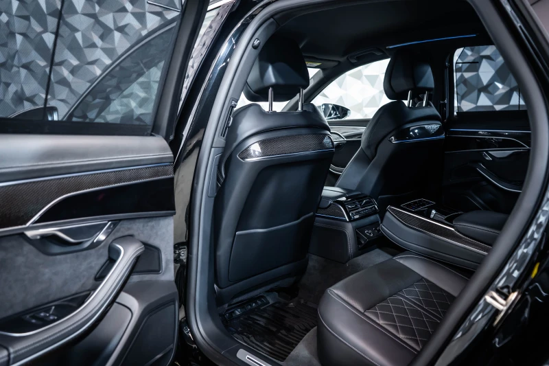 Audi S8 quattro* B&O* 360* 21* SoftCl* , снимка 14 - Автомобили и джипове - 52689327
