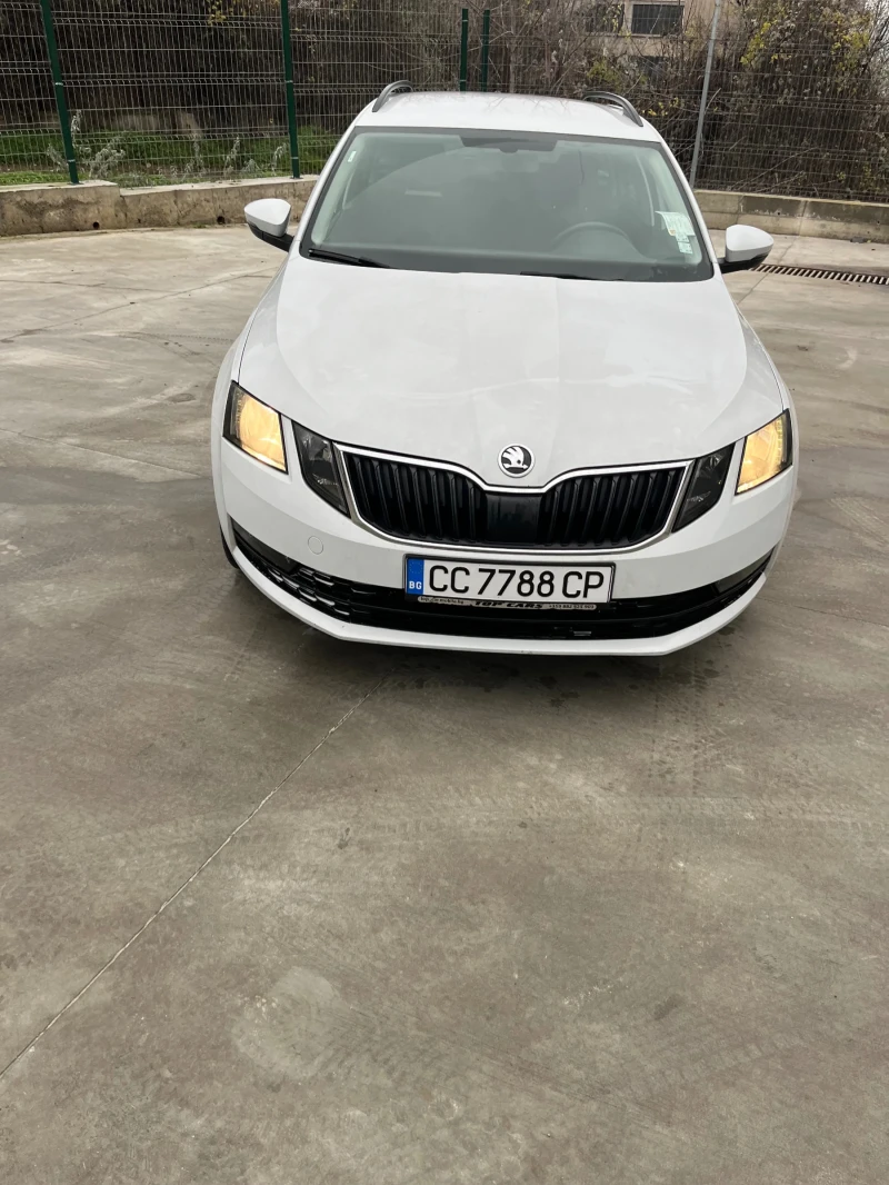 Skoda Octavia, снимка 11 - Автомобили и джипове - 53496805