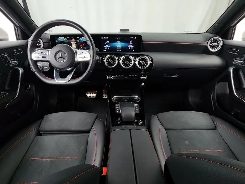 Mercedes-Benz A 250 4MATIC, снимка 7 - Автомобили и джипове - 55790302