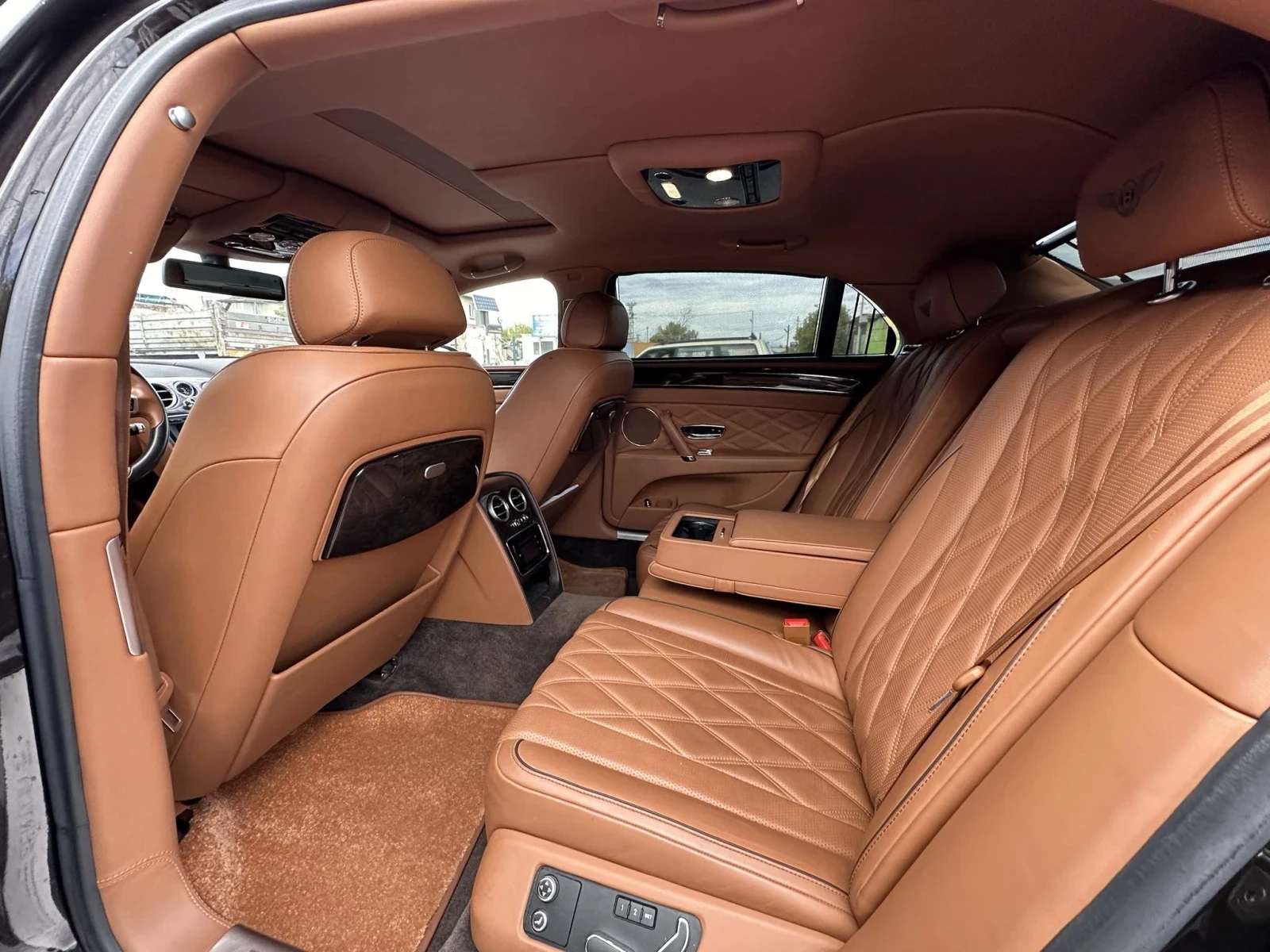 Bentley Flying Spur 4.0 / V8 | Mobile.bg   12