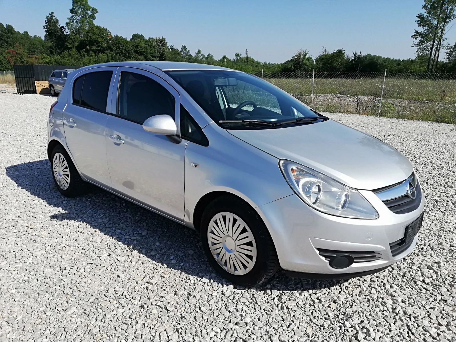 Opel Corsa 1.3cdti kli italia - изображение 8