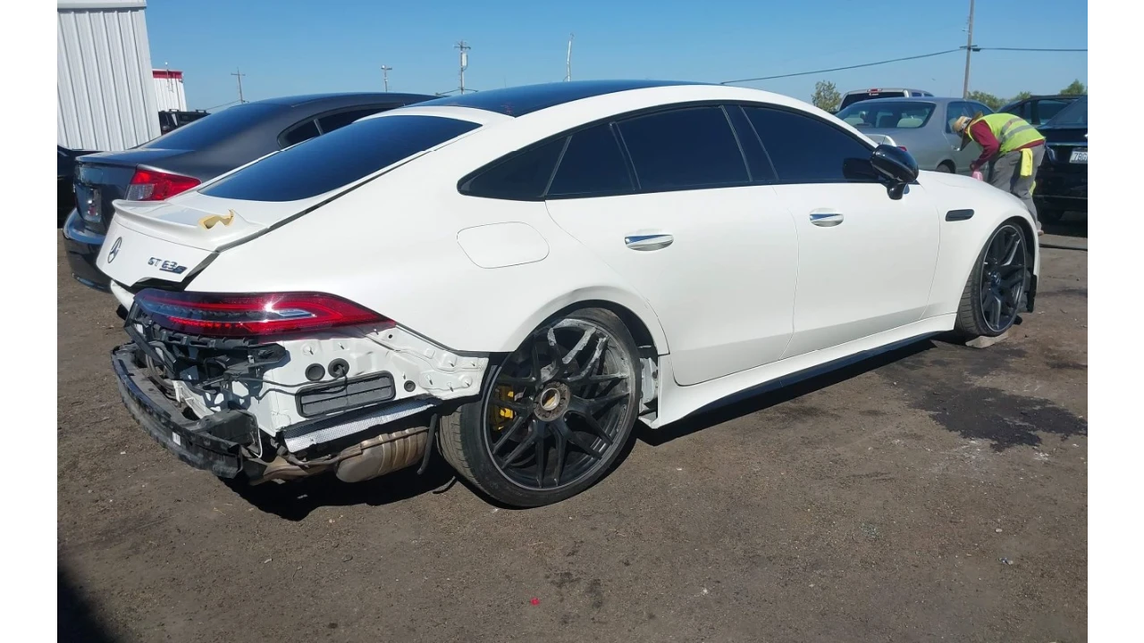 Mercedes-Benz GT AMG 63 4-DOOR COUPE S - изображение 6