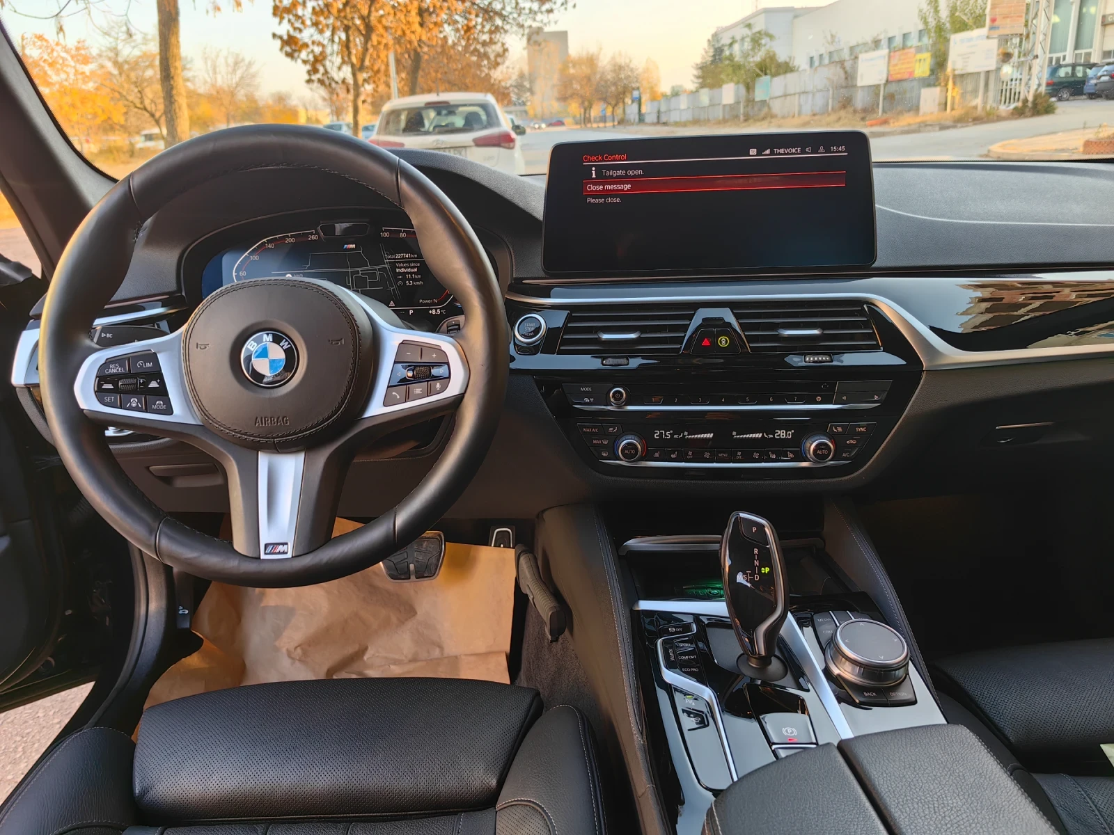 BMW 530 530i M SPORT 360 LAZER HEAD-UP ОБДУХВАНЕ СЕДАЛКИ | Mobile.bg — изображение 13