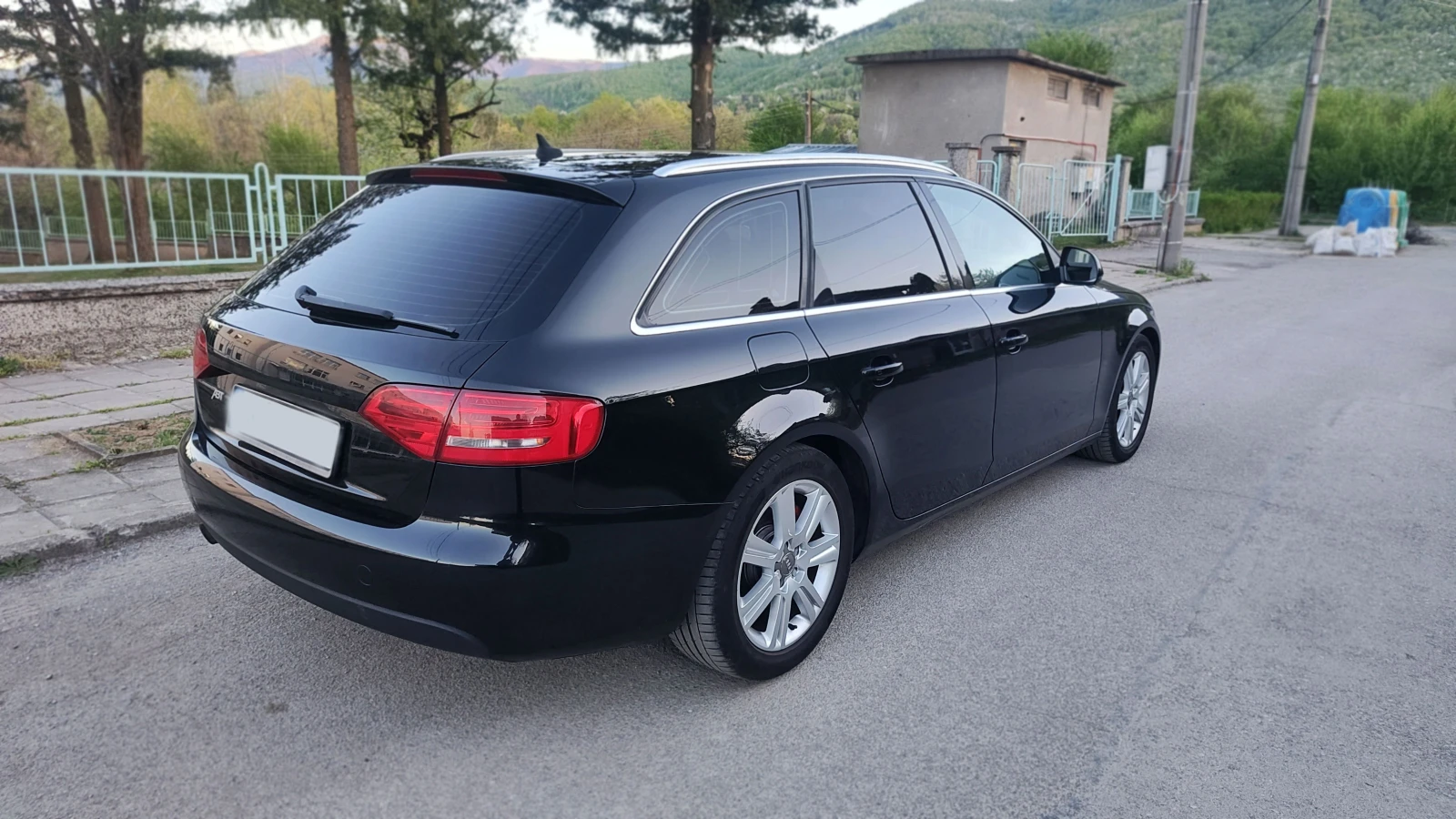 Audi A4 1.8TFSI - изображение 5