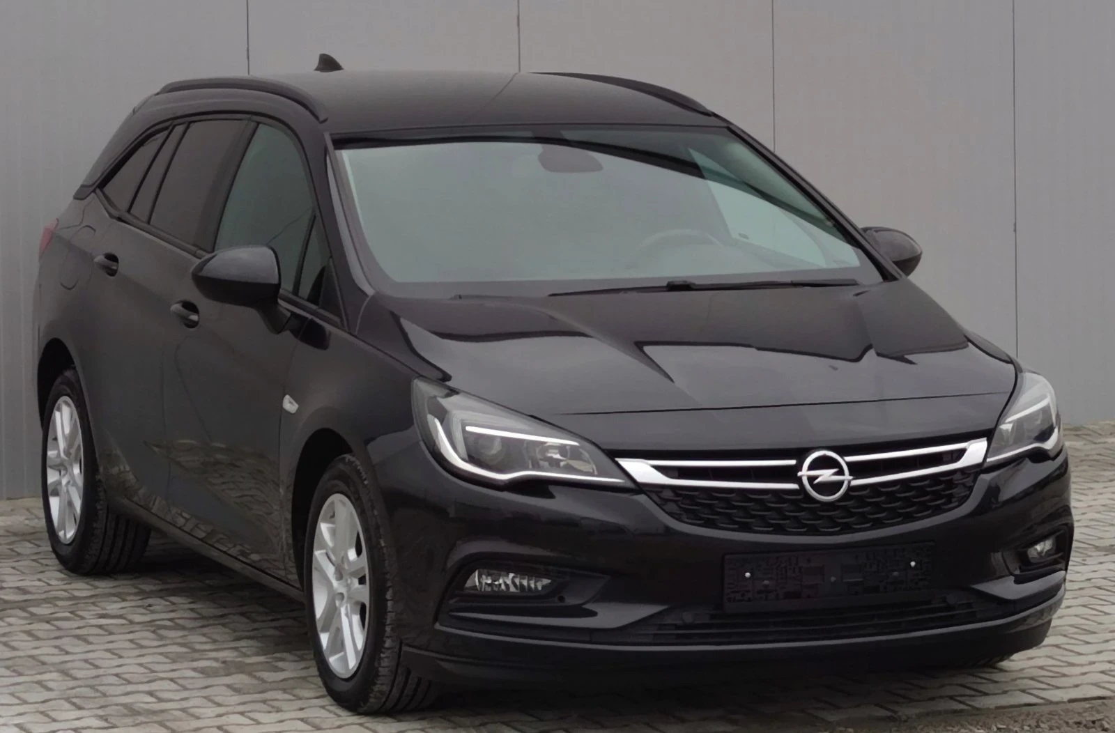 Opel Astra 1.6CDTI* 110к.с* LED* NAVI*  - [1] 