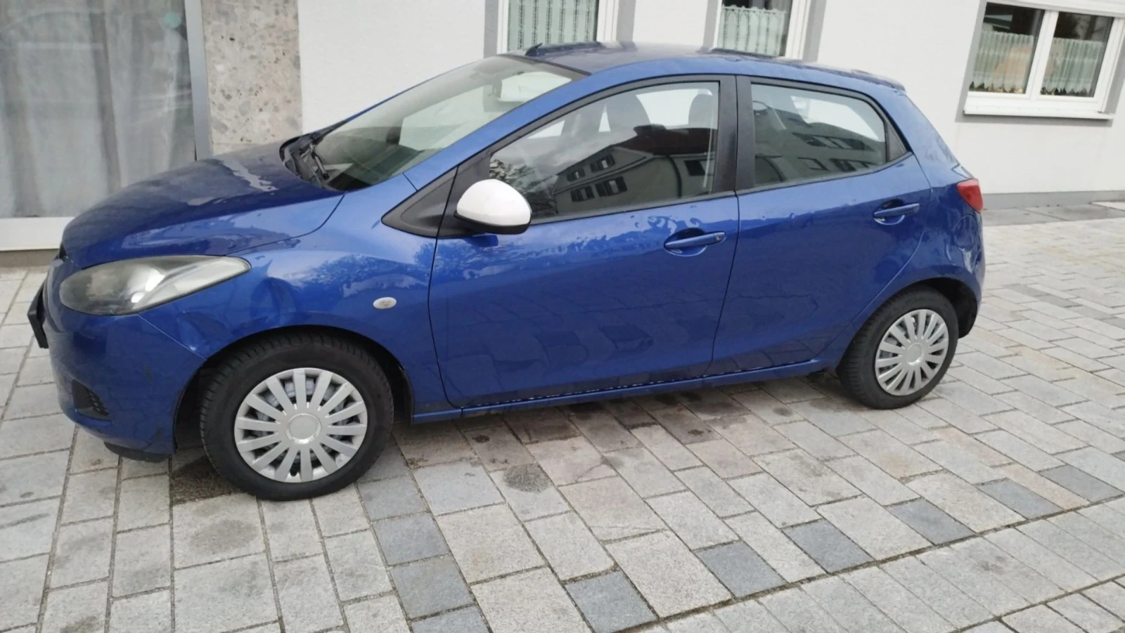 Mazda 2 1.5 бензин, климатик нов внос  - изображение 4