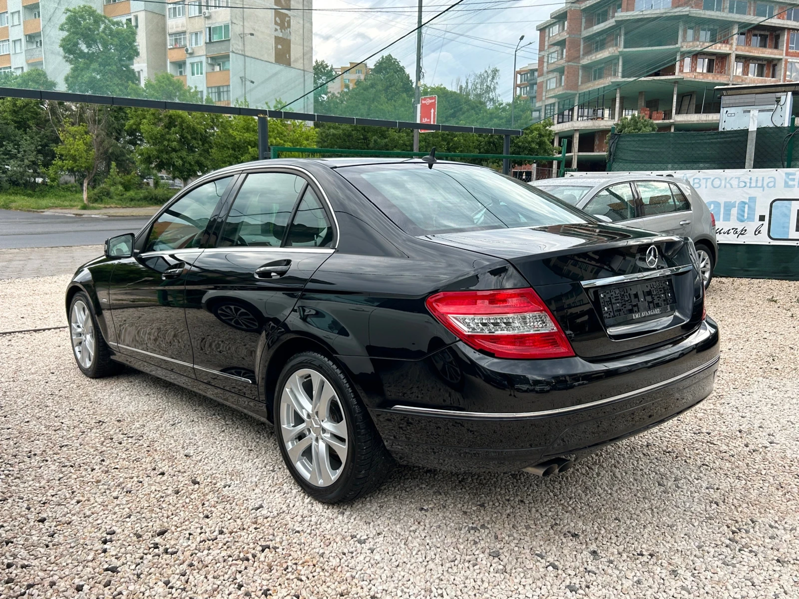 Mercedes-Benz C 180  - изображение 6