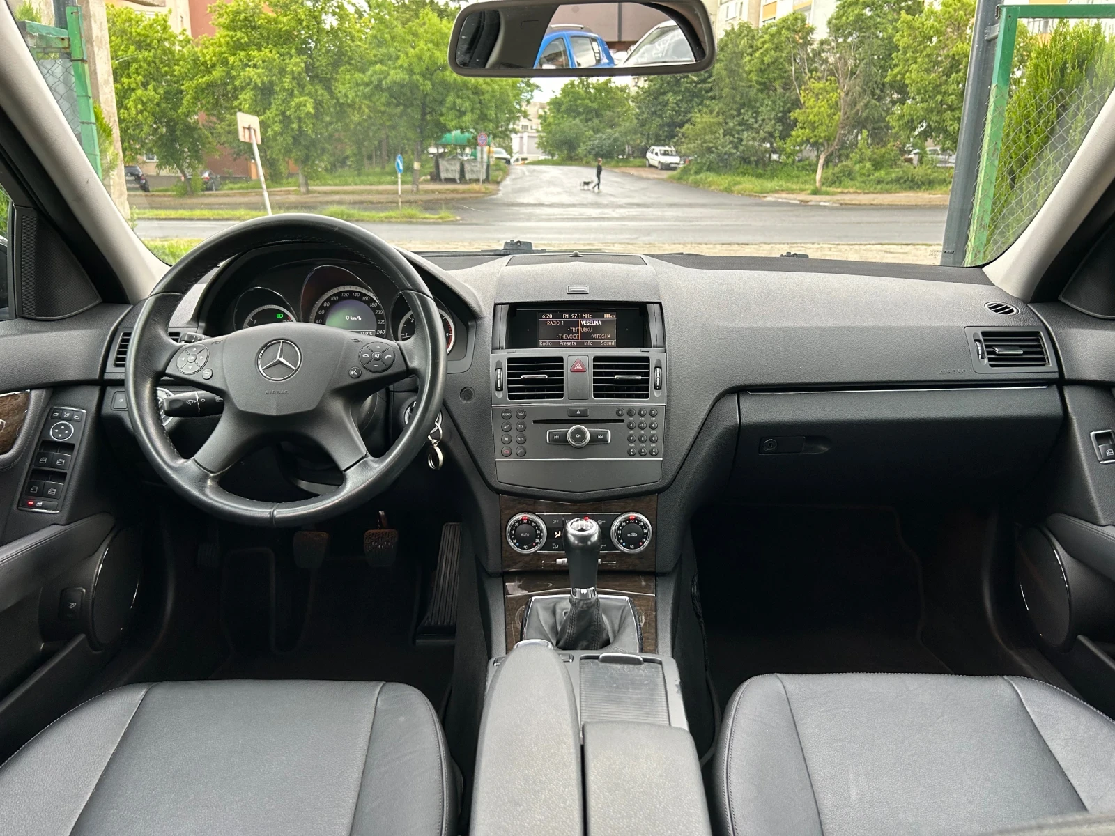 Mercedes-Benz C 180  - изображение 7