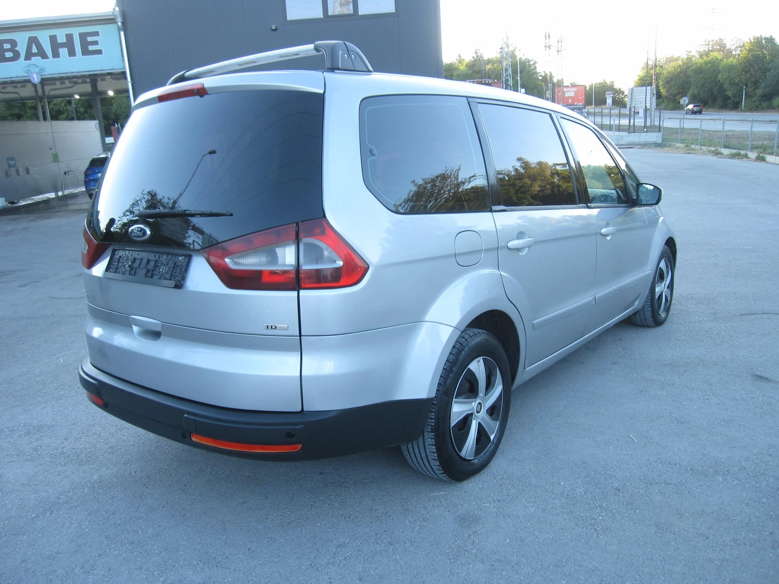 Ford Galaxy 2, 0 tdci, 7 места - изображение 4
