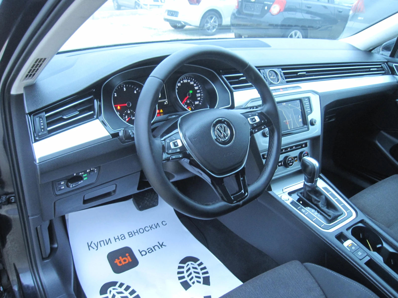 VW Passat Автомат, 1, 6-TDI, Navi - изображение 6