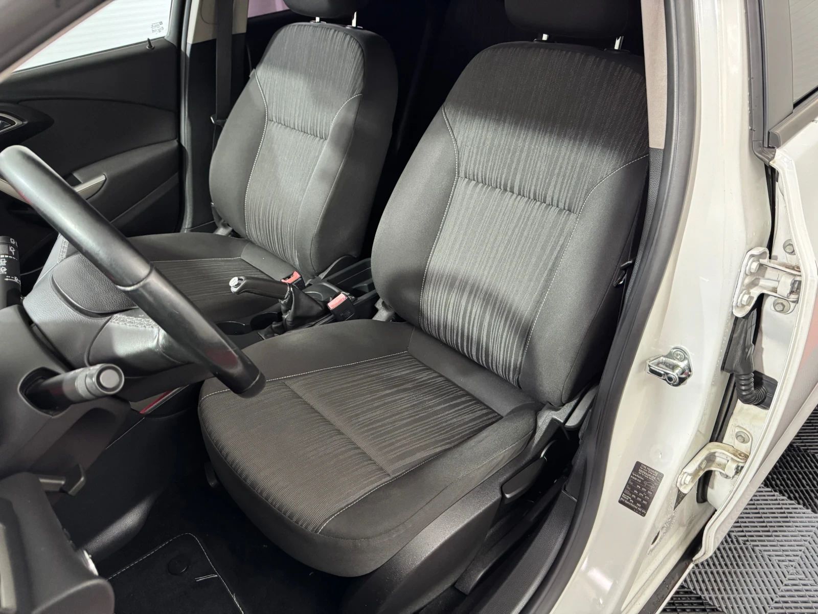 Opel Astra 1.7 CDTI SPORTS TOURER - COSMO | Mobile.bg � ����������� 12