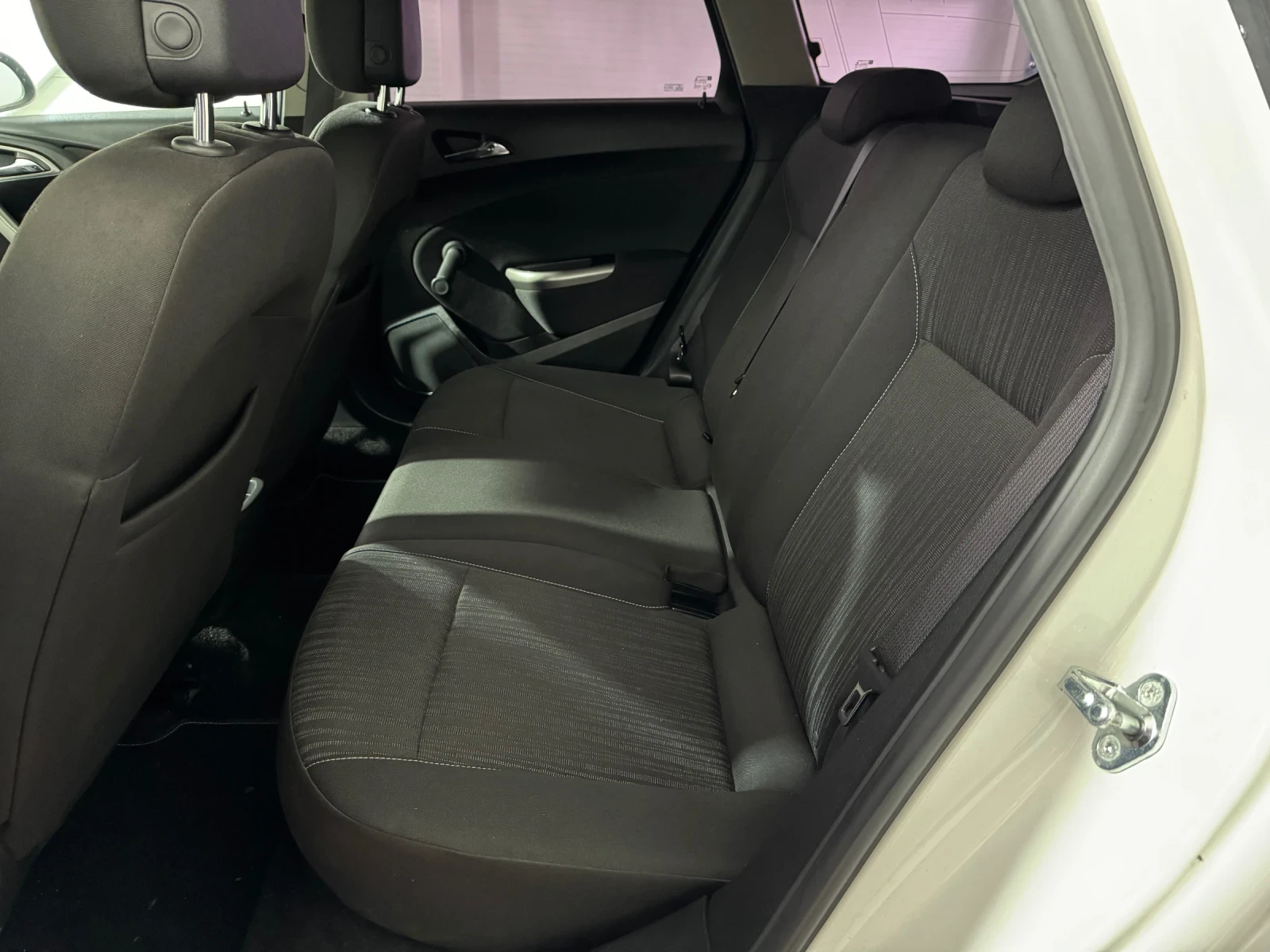 Opel Astra 1.7 CDTI SPORTS TOURER - COSMO | Mobile.bg � ����������� 13