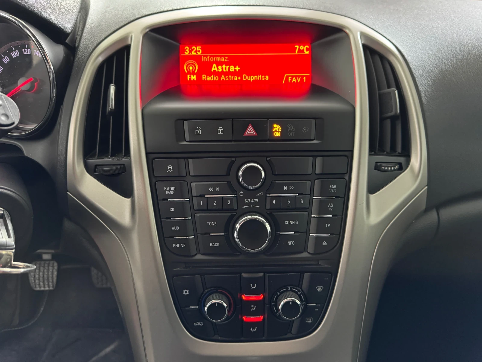 Opel Astra 1.7 CDTI SPORTS TOURER - COSMO | Mobile.bg � ����������� 11