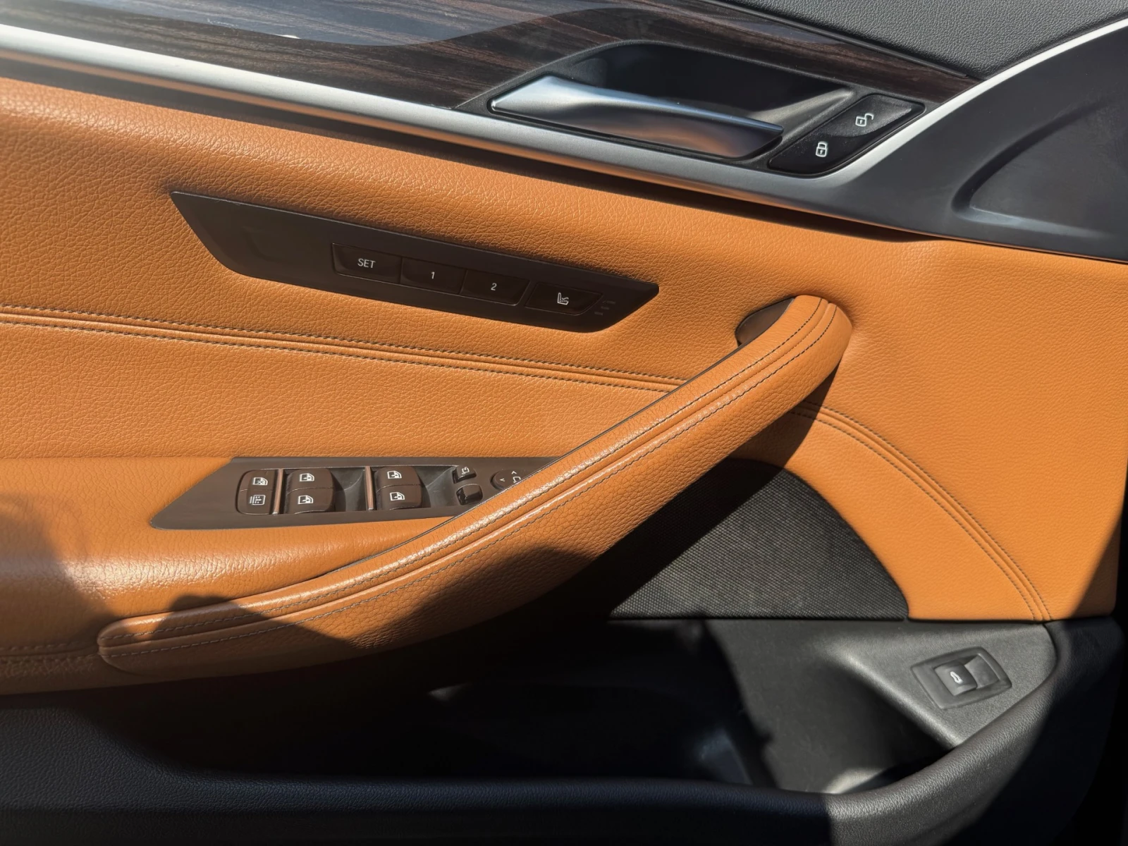 BMW 530  xdrive, снимка 11 - Автомобили и джипове - 53771219